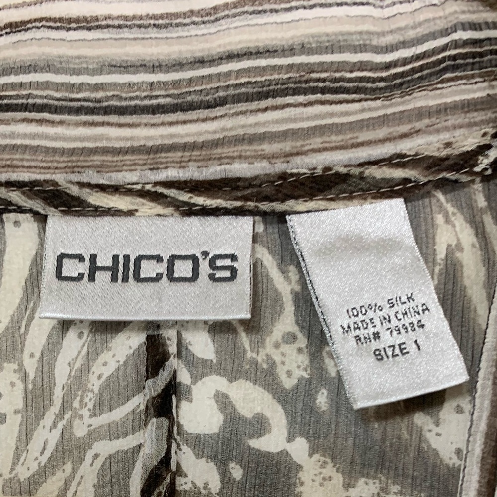 Chicos 100% Silk V Neck Long Sleeves Top - Picture 2 of 5